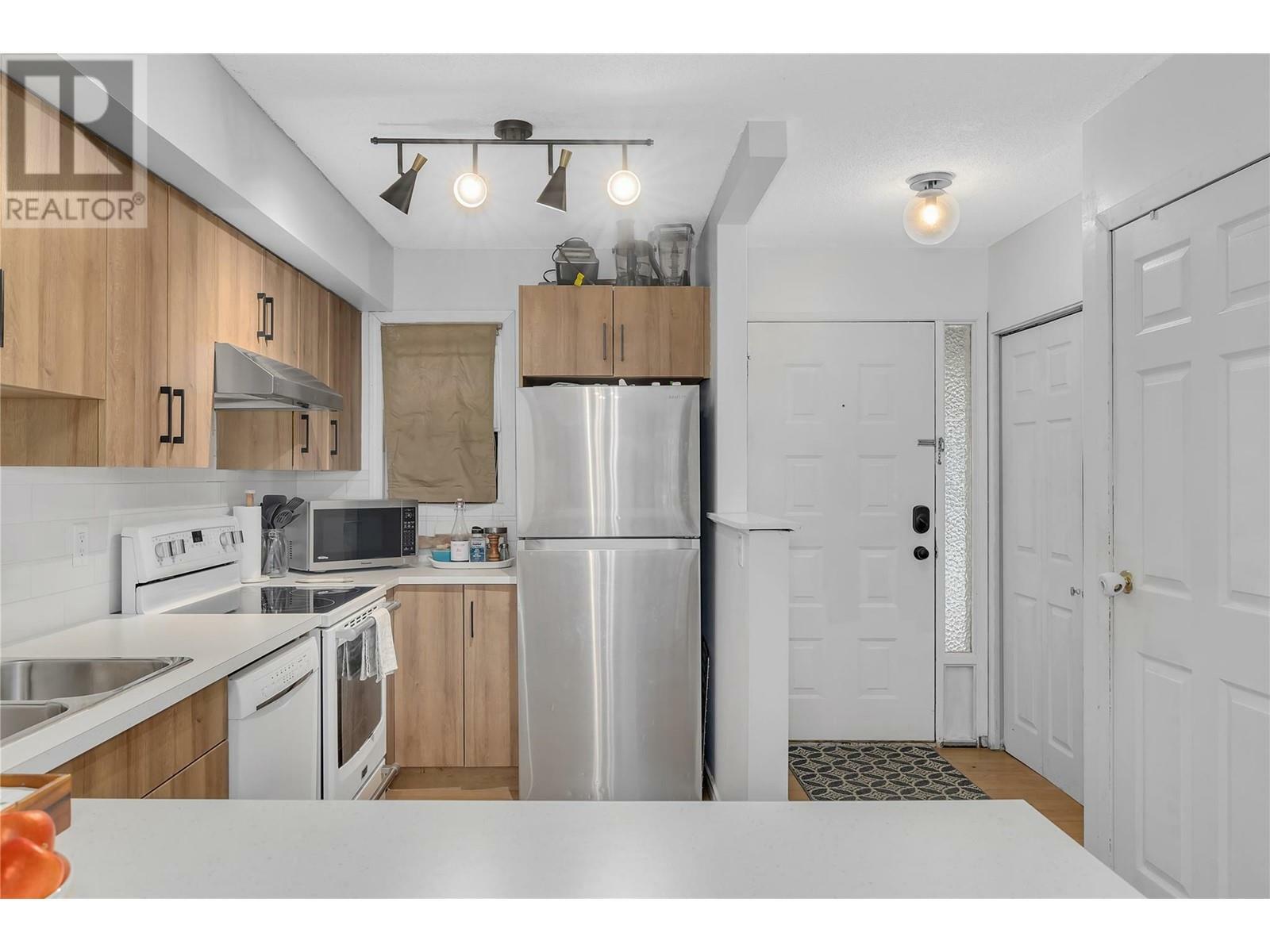 Property Photo: 500 Lester Road 6 BC V1X 6E2