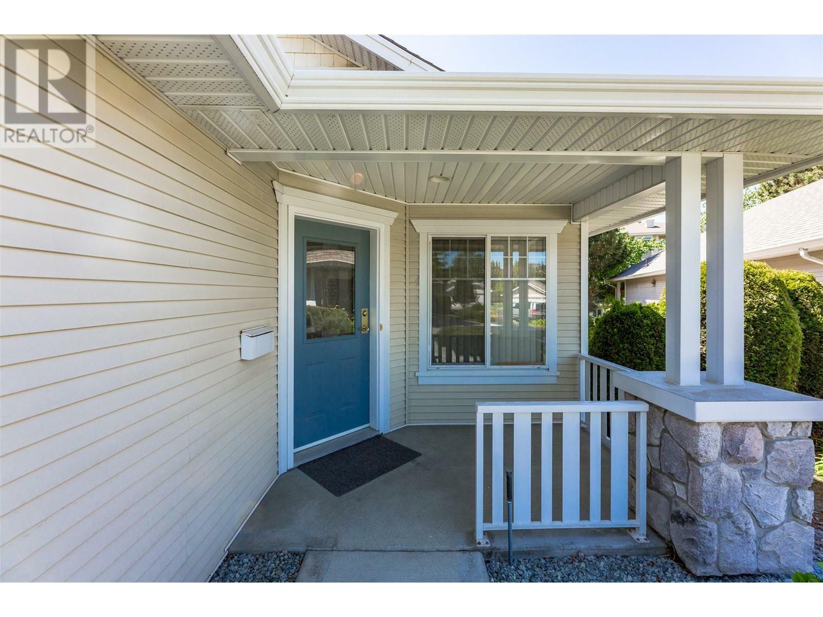 Property Photo: 1321 Ridgeway Drive 114 BC V1Y 9T6