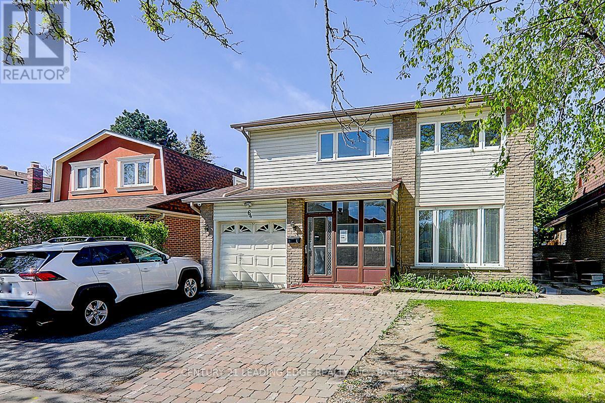 Property Photo: 64 Alexmuir Boulevard ON M1V 1K1
