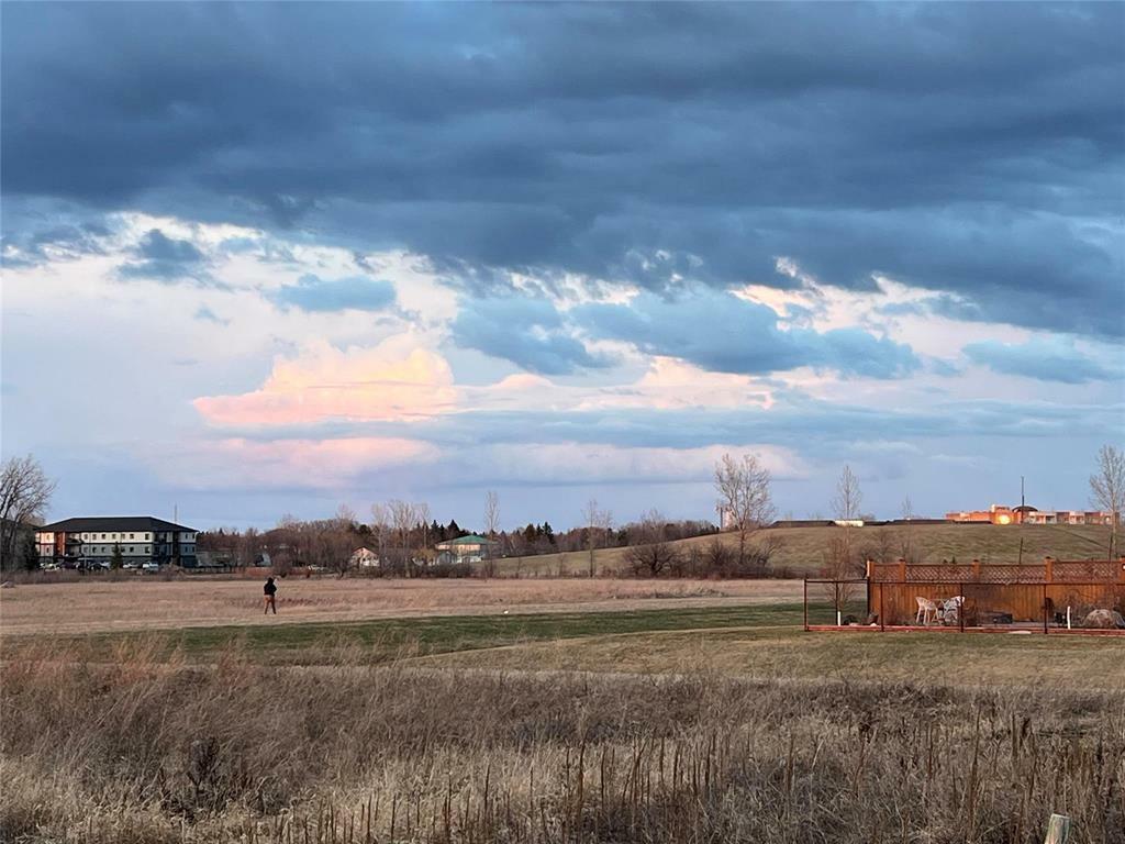 Property Photo:  49 Caribou Bay  MB R5G 2Y1 