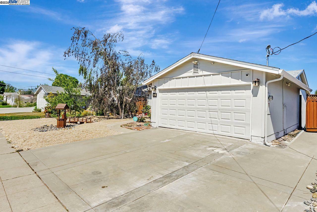 Property Photo: 5461 Lafayette Ave CA 94560