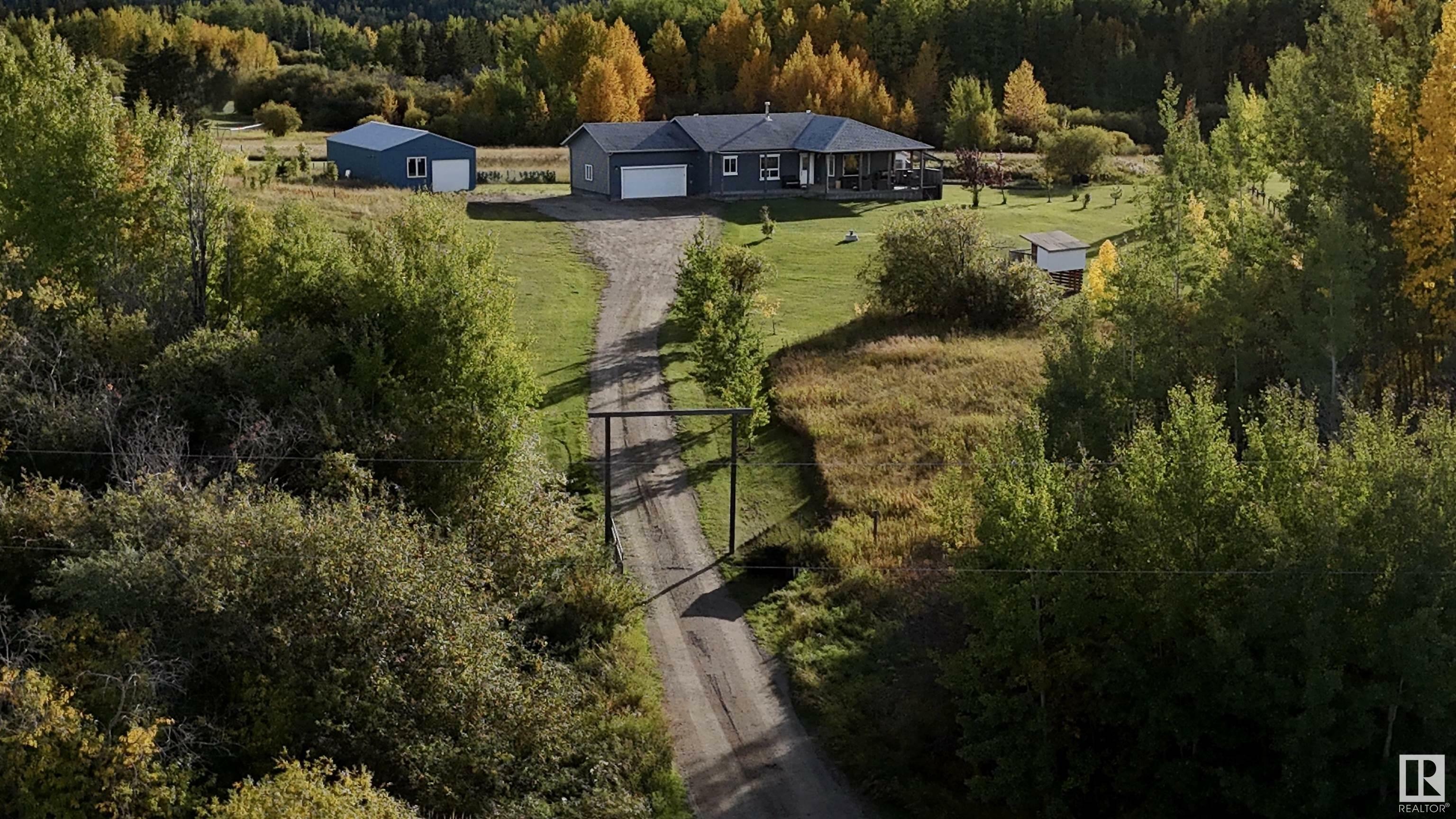 Property Photo: 2011 Twp Road 510 7 AB T7Z 1X5