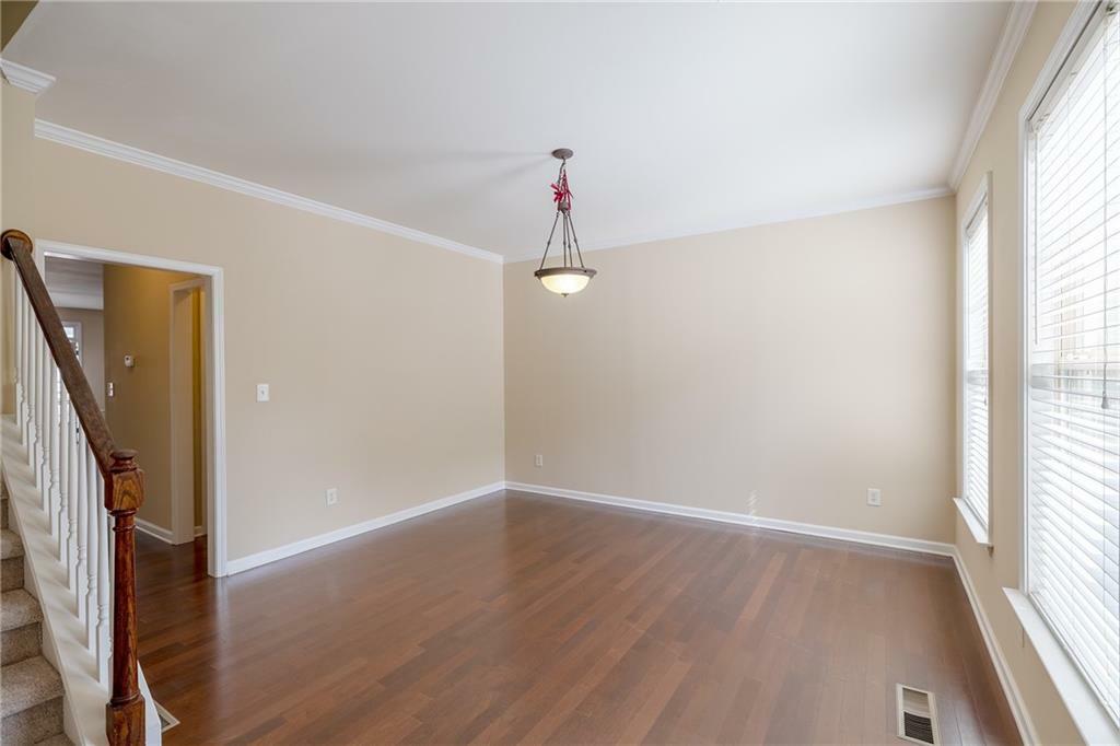 Property Photo: 4400 Village Field Place GA 30024