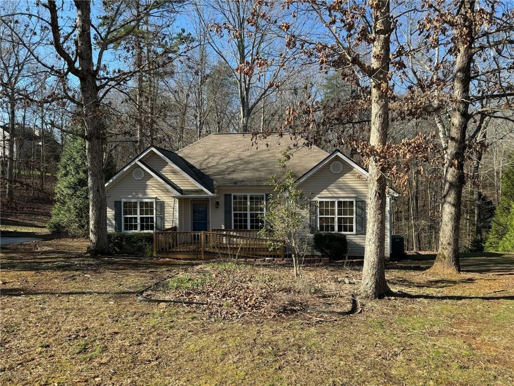 Property Photo: 71 Toto Creek Drive W GA 30534