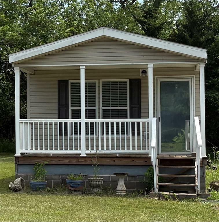Property Photo: 94 W Coronado Cove KS 66056