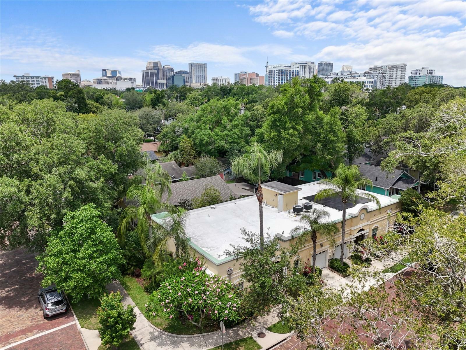 Property Photo: 548 S Hyer Avenue 1 FL 32801