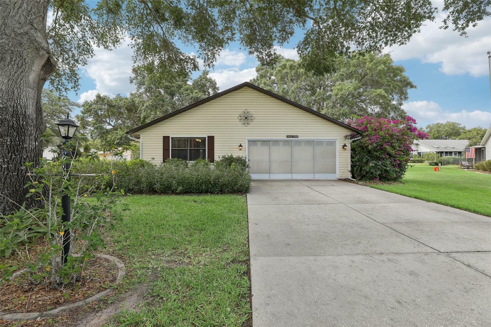 Property Photo: 2008 Tweed Court FL 34788