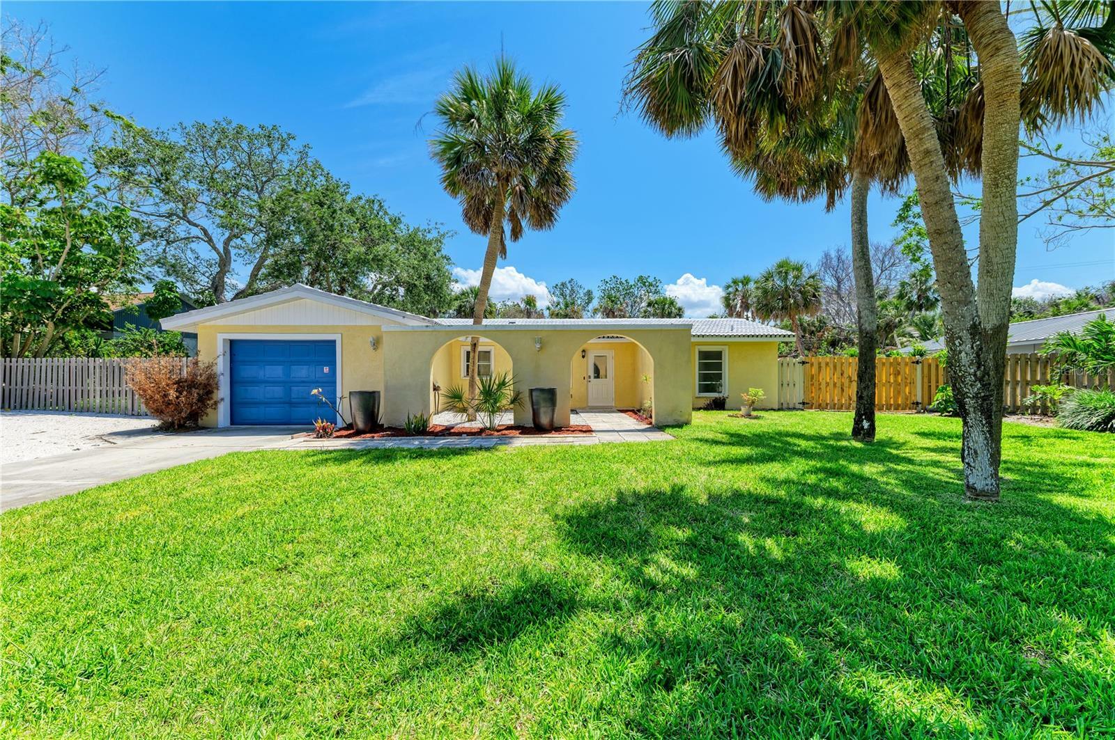 5223 Shadow Lawn Drive  Sarasota FL 34242 photo