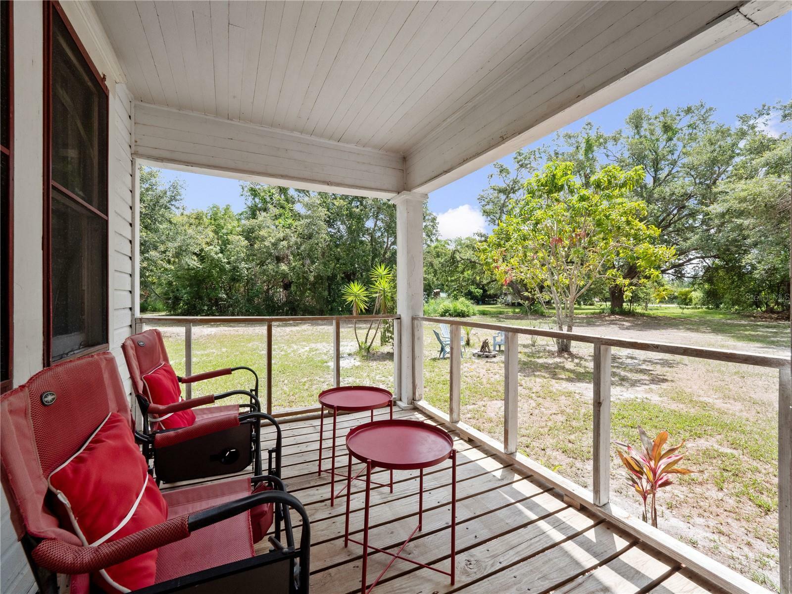 Property Photo: 485 Palm Street FL 34787