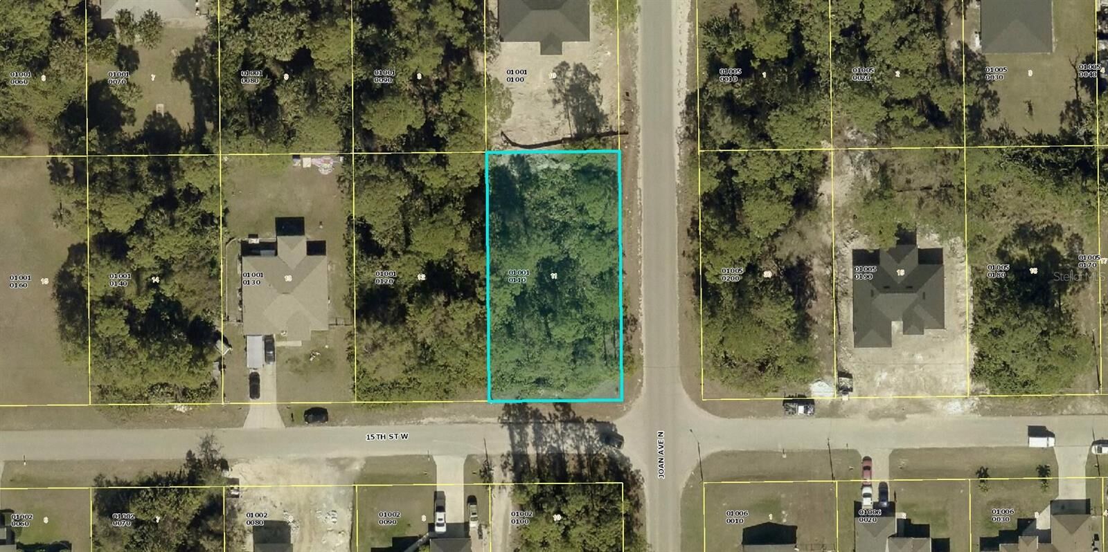 Property Photo: 3000 15th Street W FL 33971