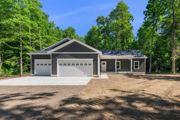 Property Photo:  3995 112th Avenue  MI 49010 