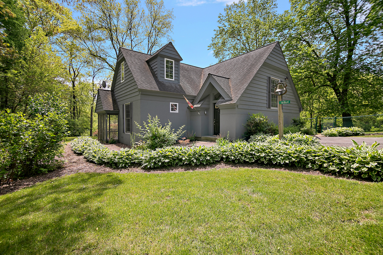Property Photo: 16864 E State Route 17 IL 60940