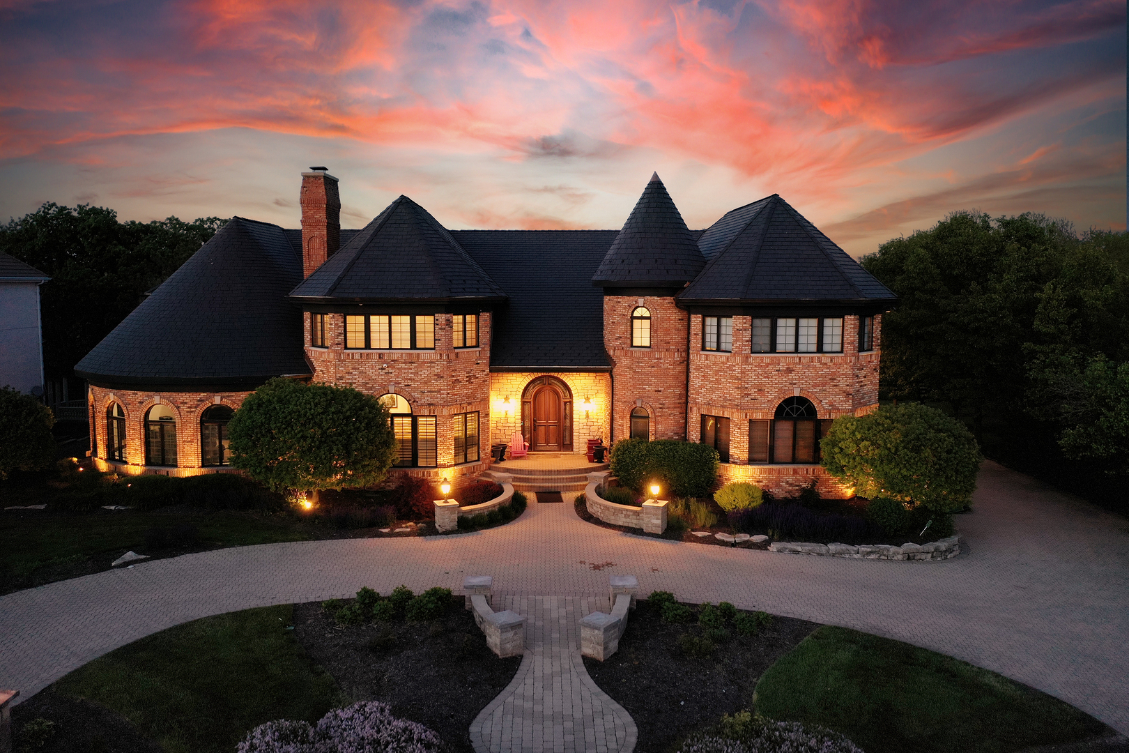 Property Photo: 45 Silo Ridge Road IL 60467