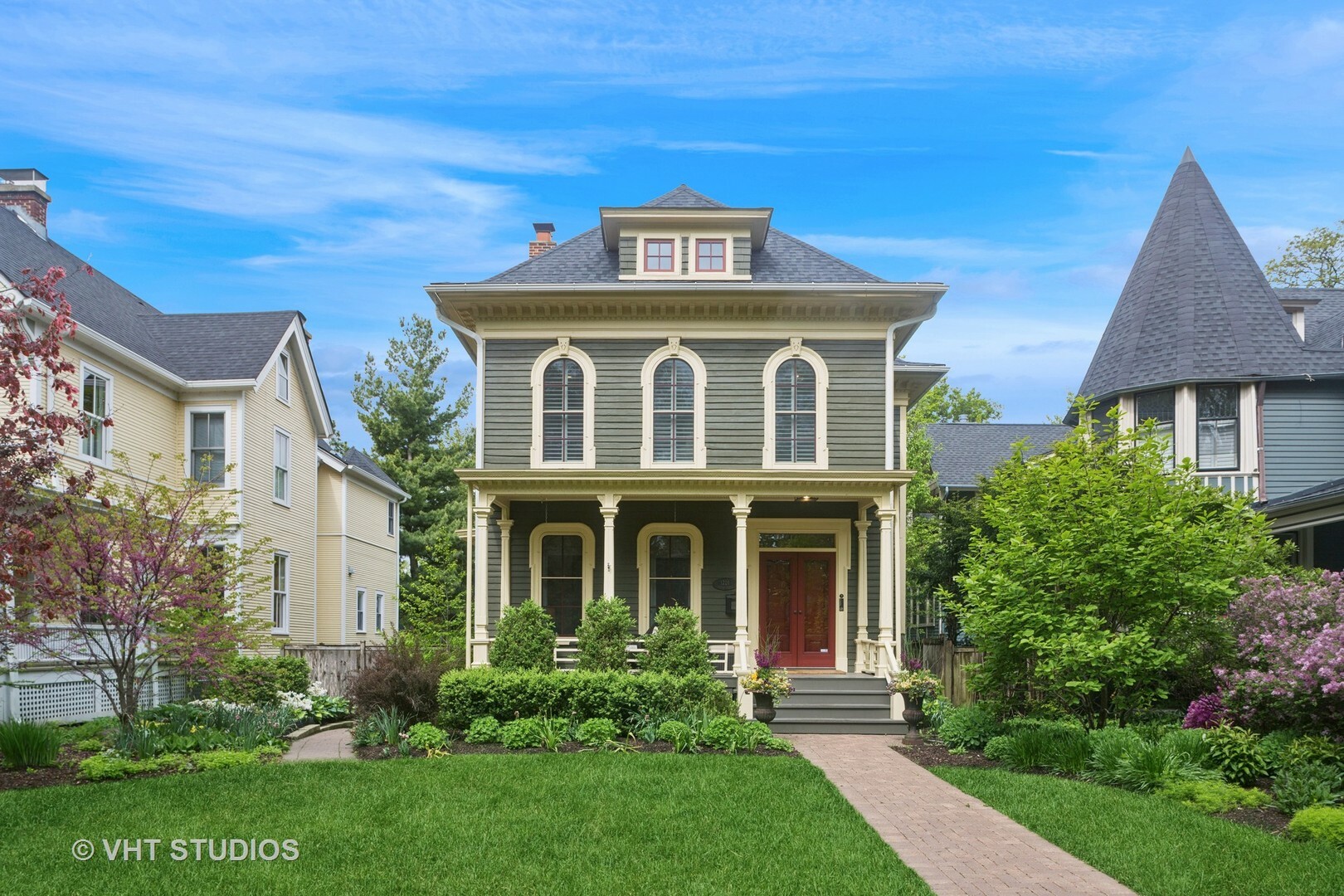 1224 Hinman Avenue  Evanston IL 60202 photo