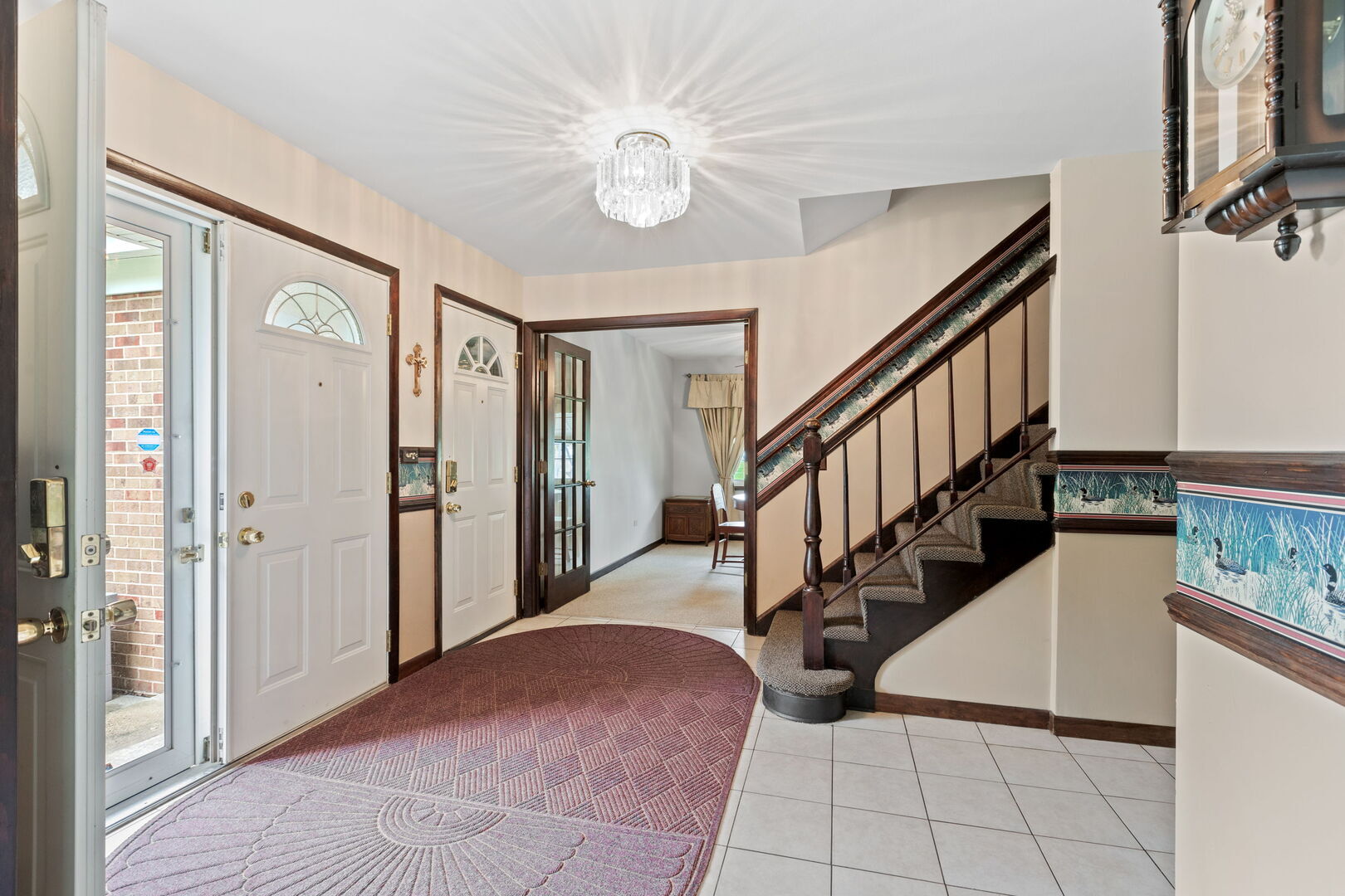 Property Photo: 1006 E Cooper Drive IL 60074