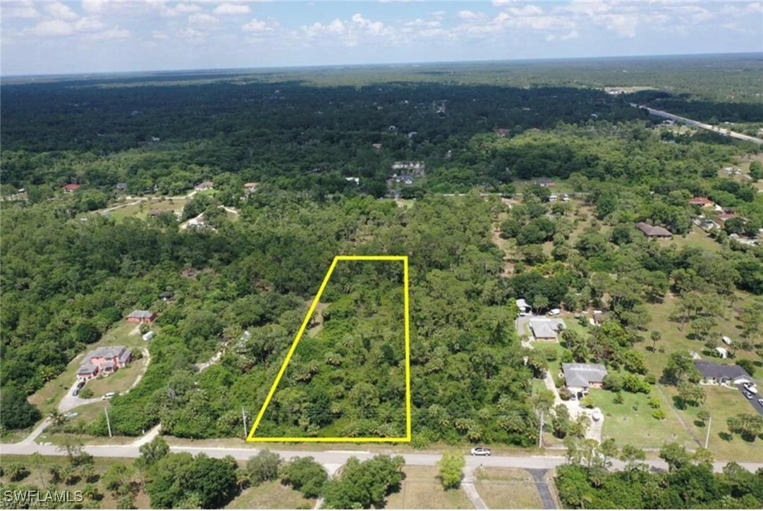 Property Photo: 2nd Street SE FL 34117