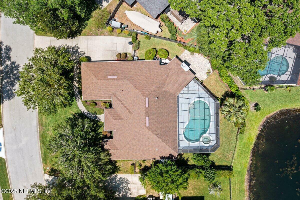 Property Photo: 1759 Rising Oaks Drive FL 32223