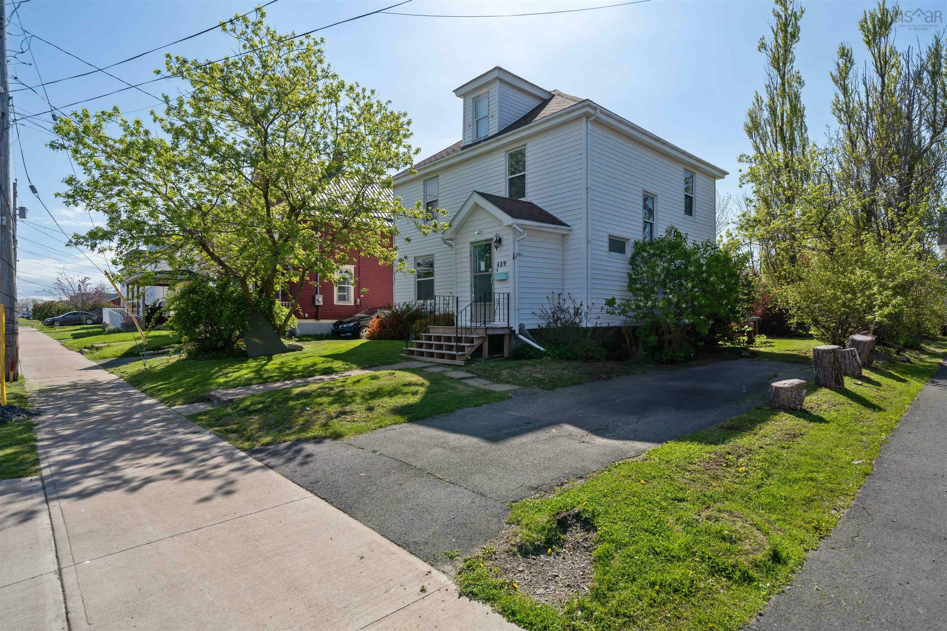 Property Photo: 489 South Frederick Street NS B2H 5N2