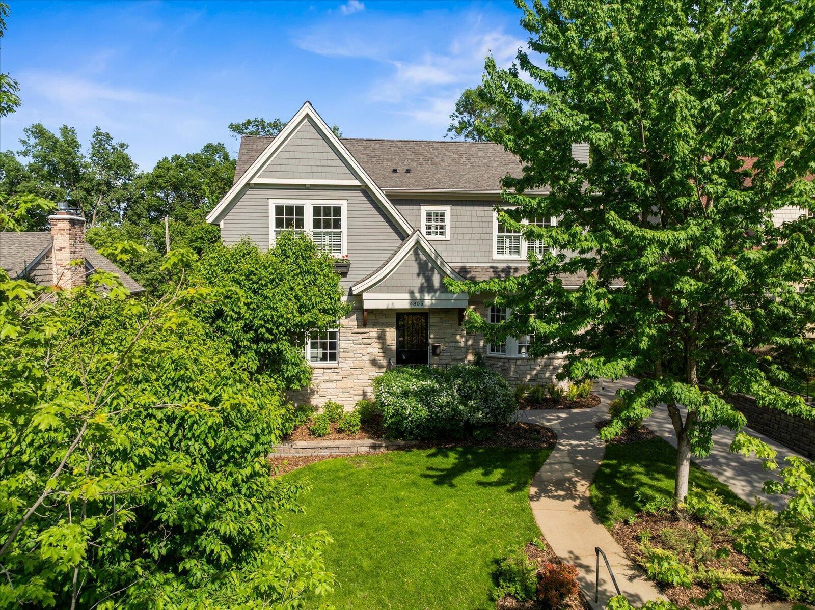 Property Photo: 4805 Thomas Avenue S MN 55410