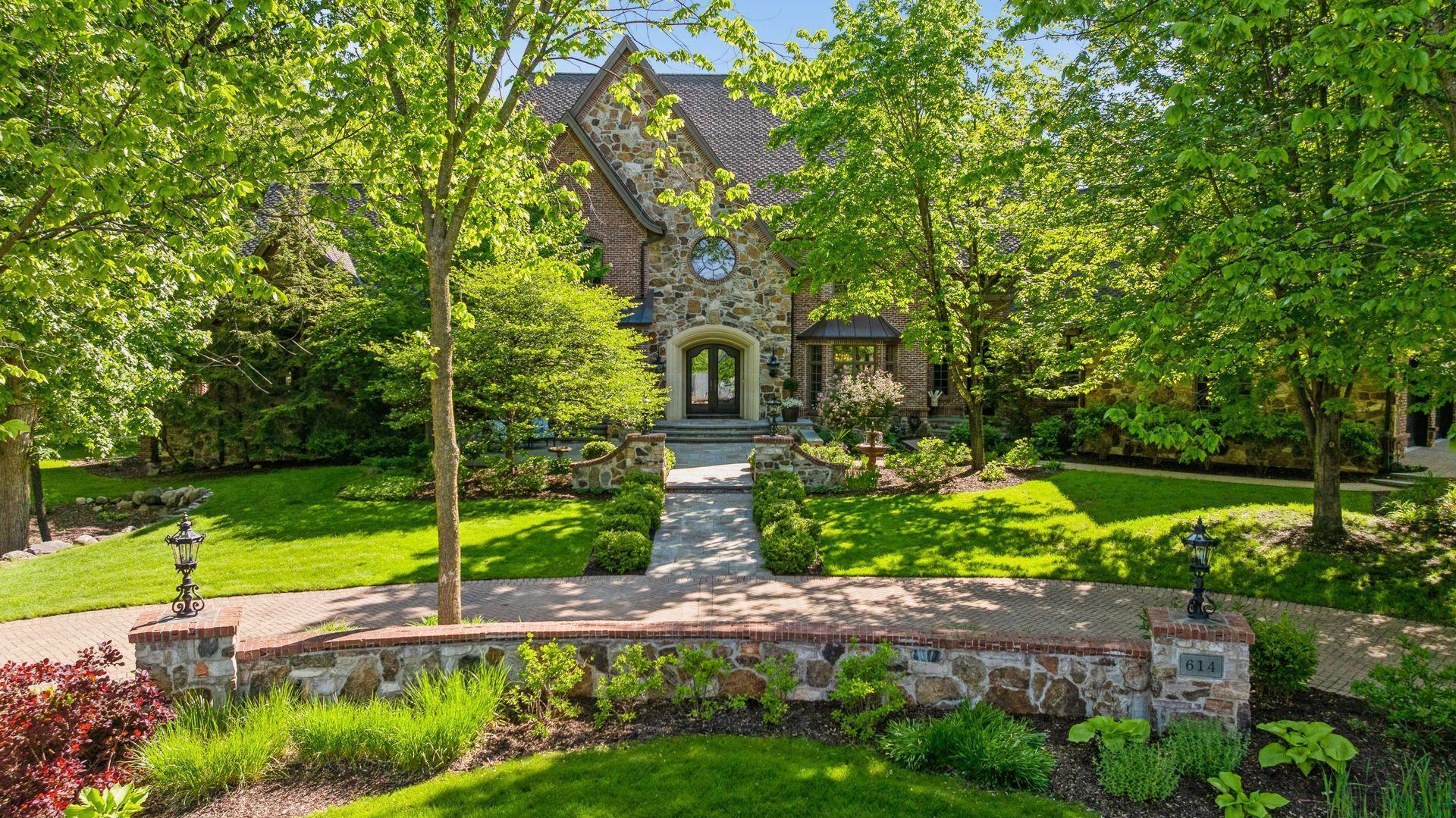 614 Hidden Creek Trail  Mendota Heights MN 55118 photo
