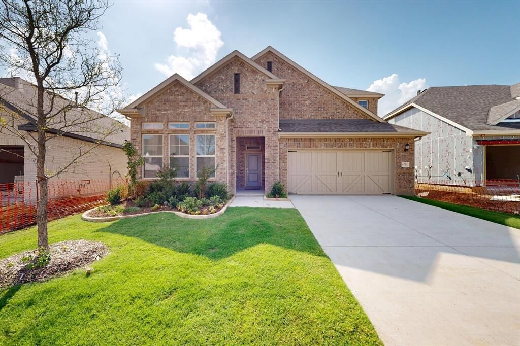 Property Photo:  6705 Tadpole Trail  TX 75071 
