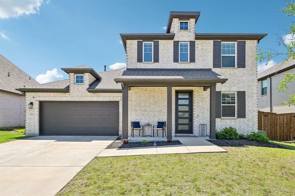 Property Photo: 1213 Palmetto Drive TX 75126
