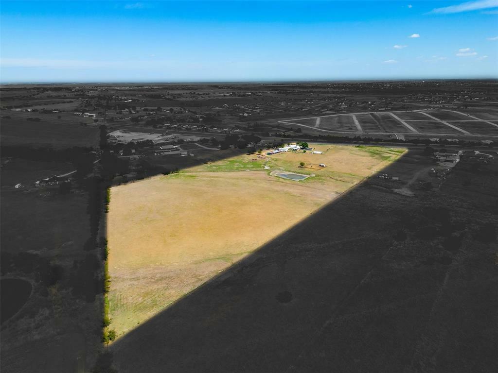 Property Photo: 9809 N Hwy 171 TX 76044