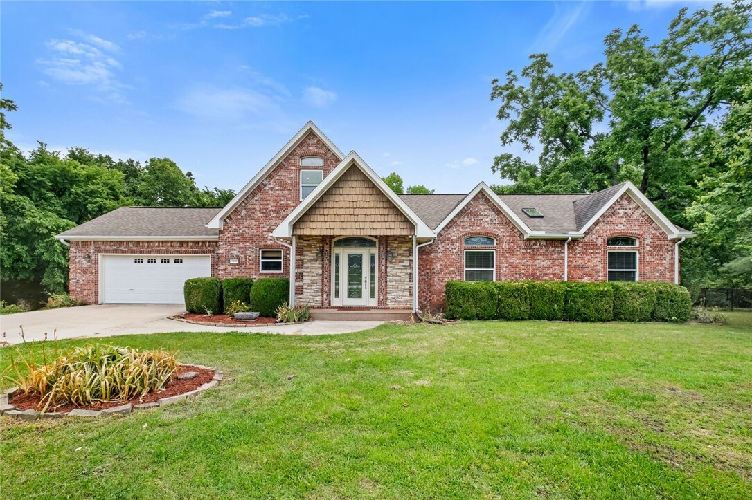 Property Photo: 13810 State Highway 16 AR 72704