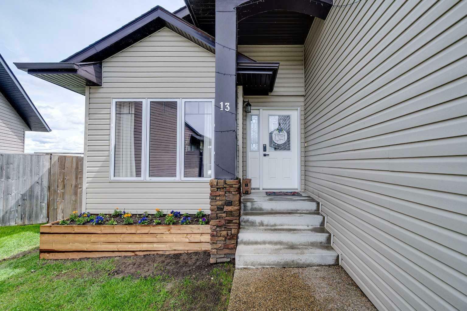 Property Photo: 13 Horne Close AB T4S 0C4