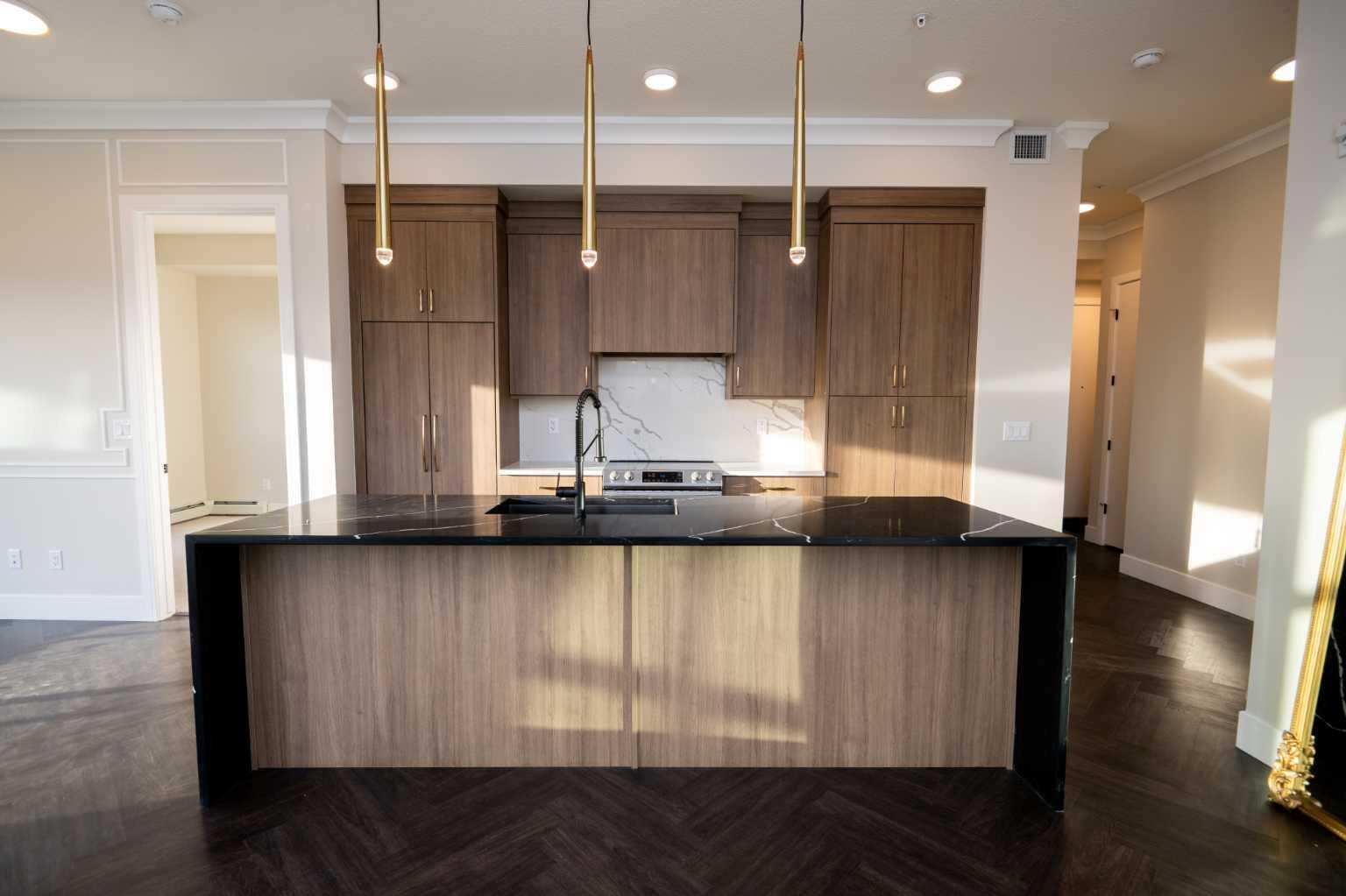 Property Photo: 330 Dieppe Drive SW 202 AB T3E 2L4