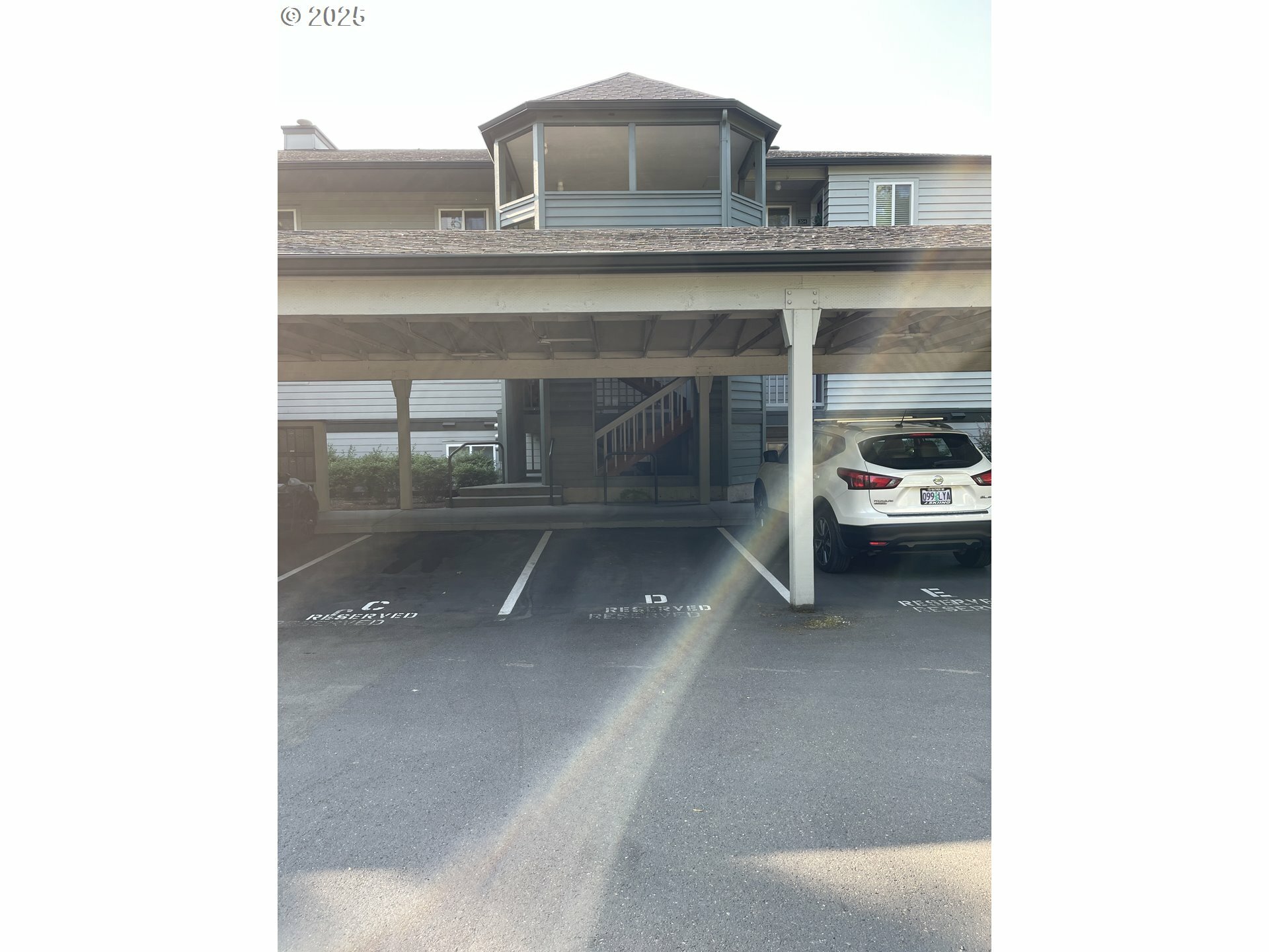 Property Photo:  4970 S Landing Dr 302  OR 97239 