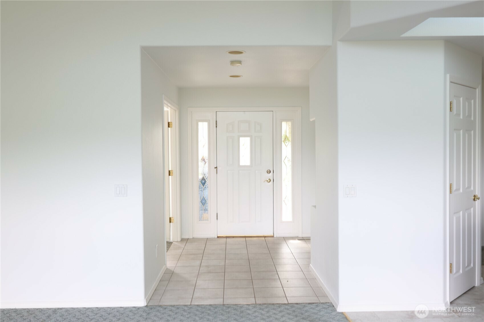 Property Photo: 2005 Stone Ridge Drive WA 98290