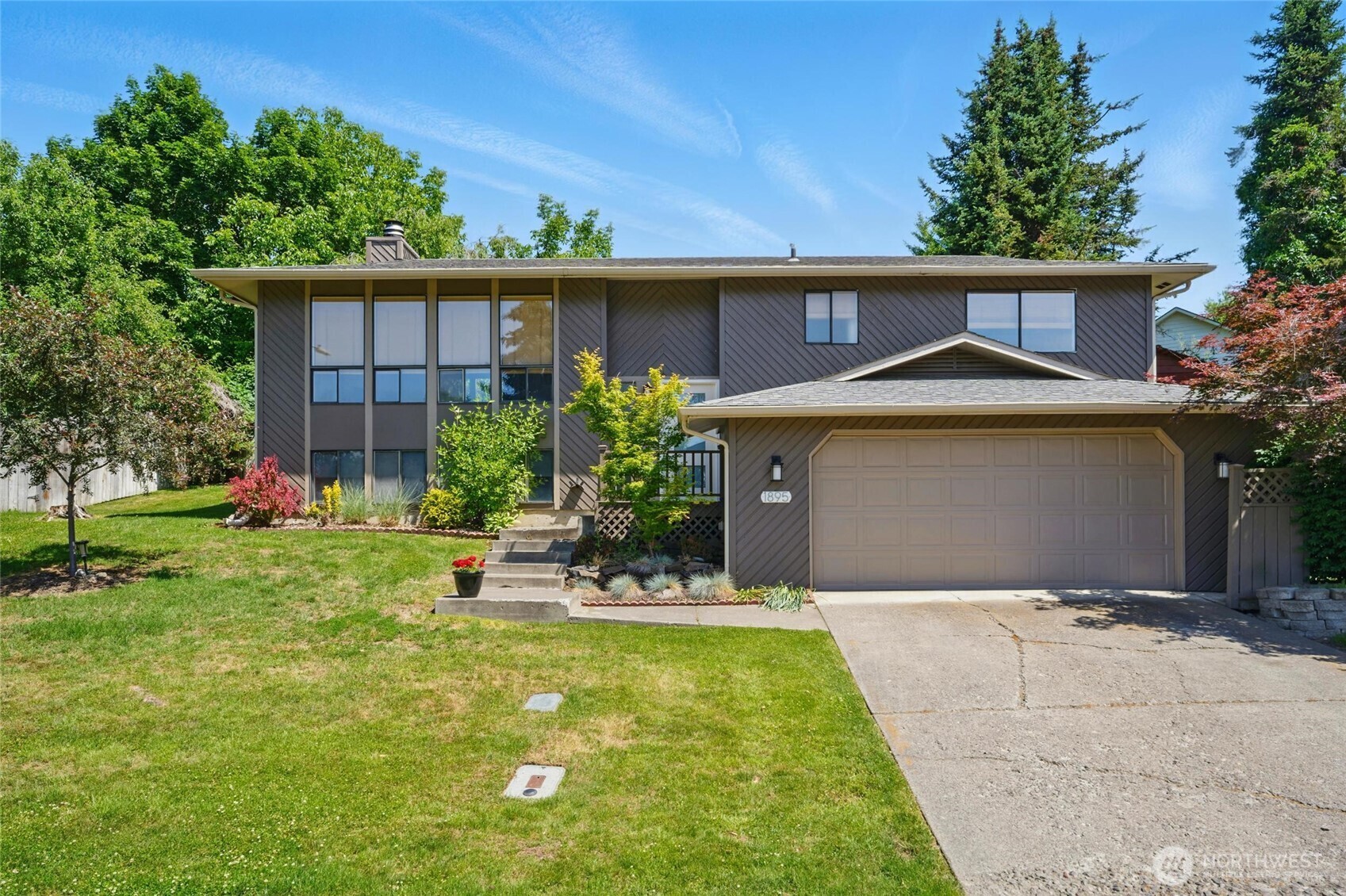 Property Photo: 1895 Belair Avenue WA 99362