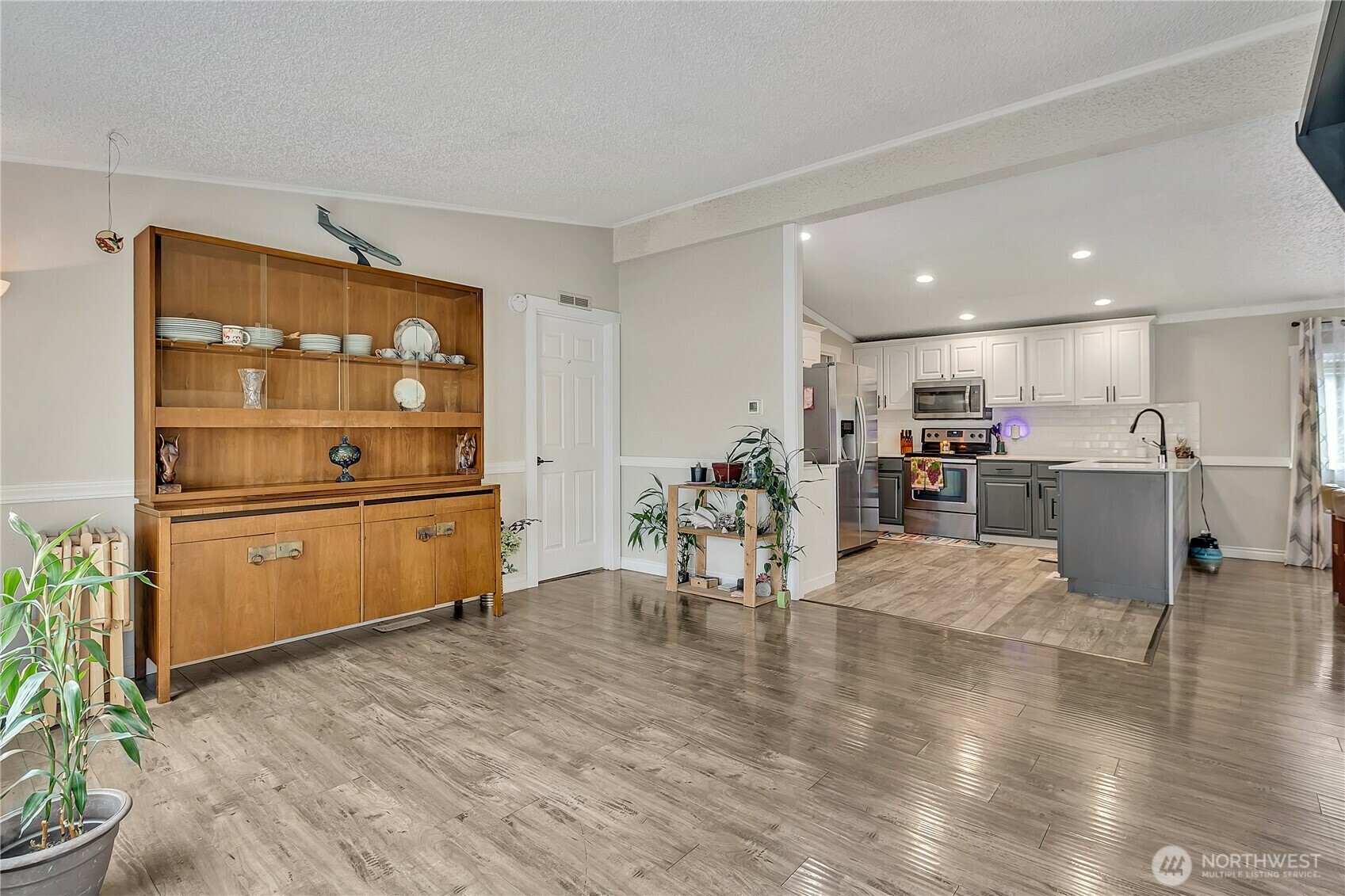 Property Photo: 252 Grand Fir Drive 25 WA 98022