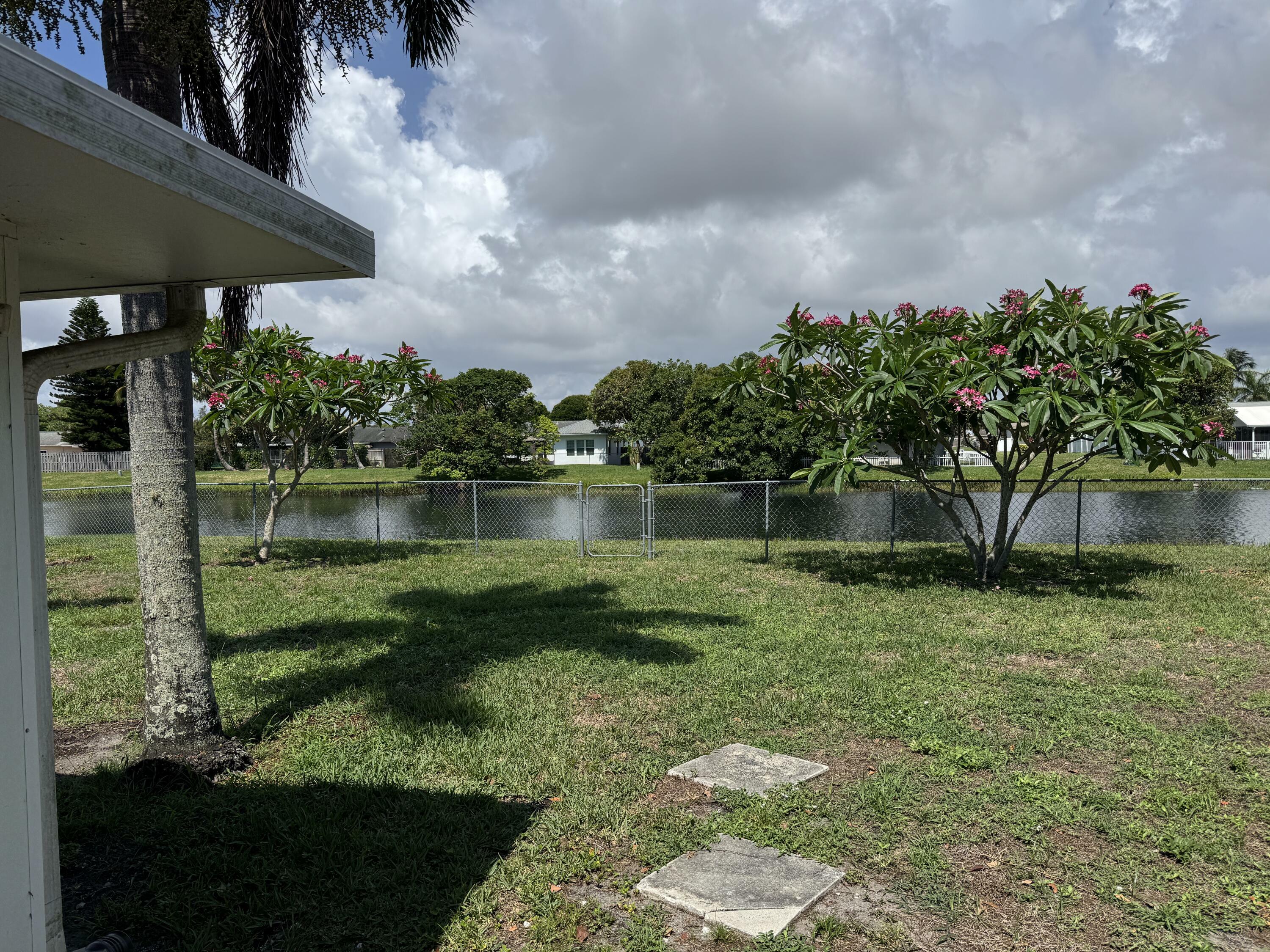 Property Photo: 8095 St John Avenue W FL 33472