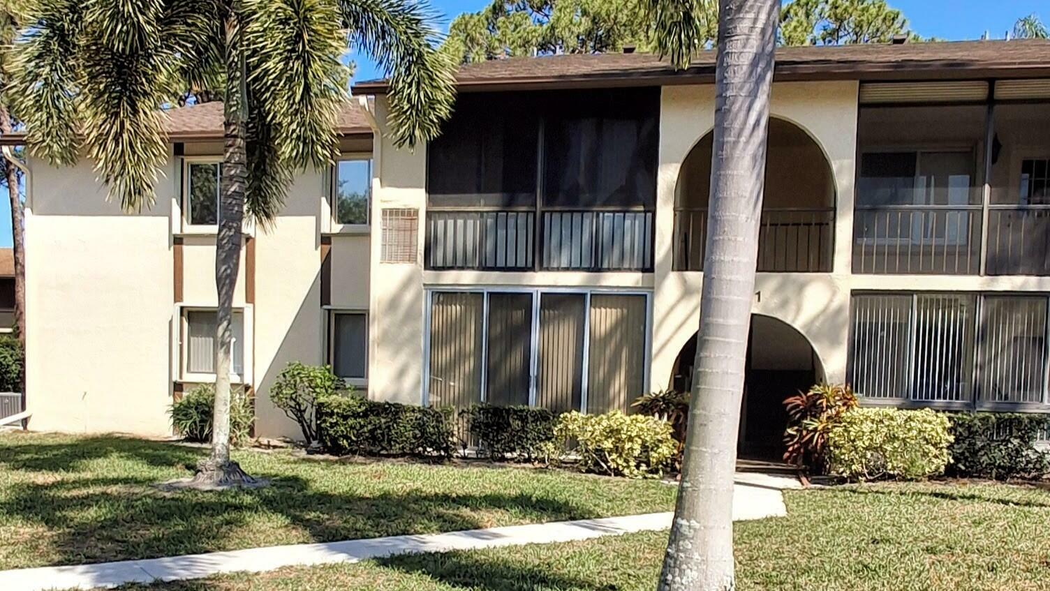 Property Photo: 141 Lake Pine Circle A-1 FL 33463