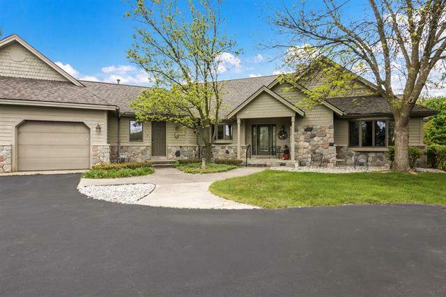 5145 Arrowhead Court  Acme Twp MI 49690 photo