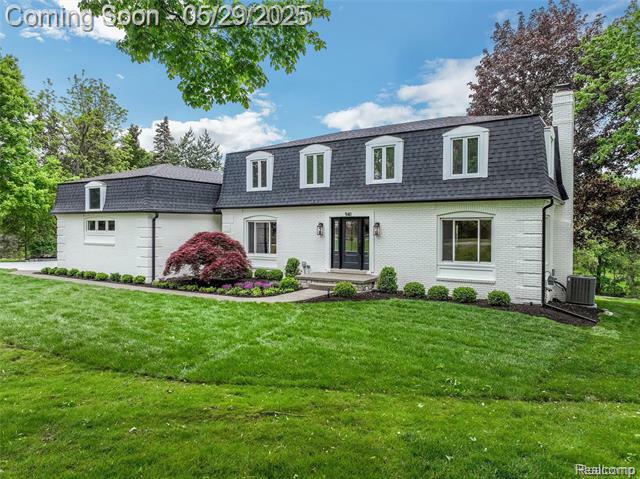Property Photo: 941 Viewland Drive MI 48309