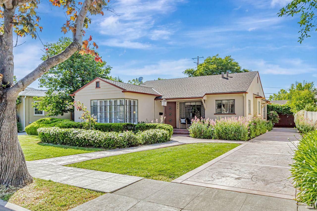 Property Photo: 1925 Cleveland Avenue CA 95126