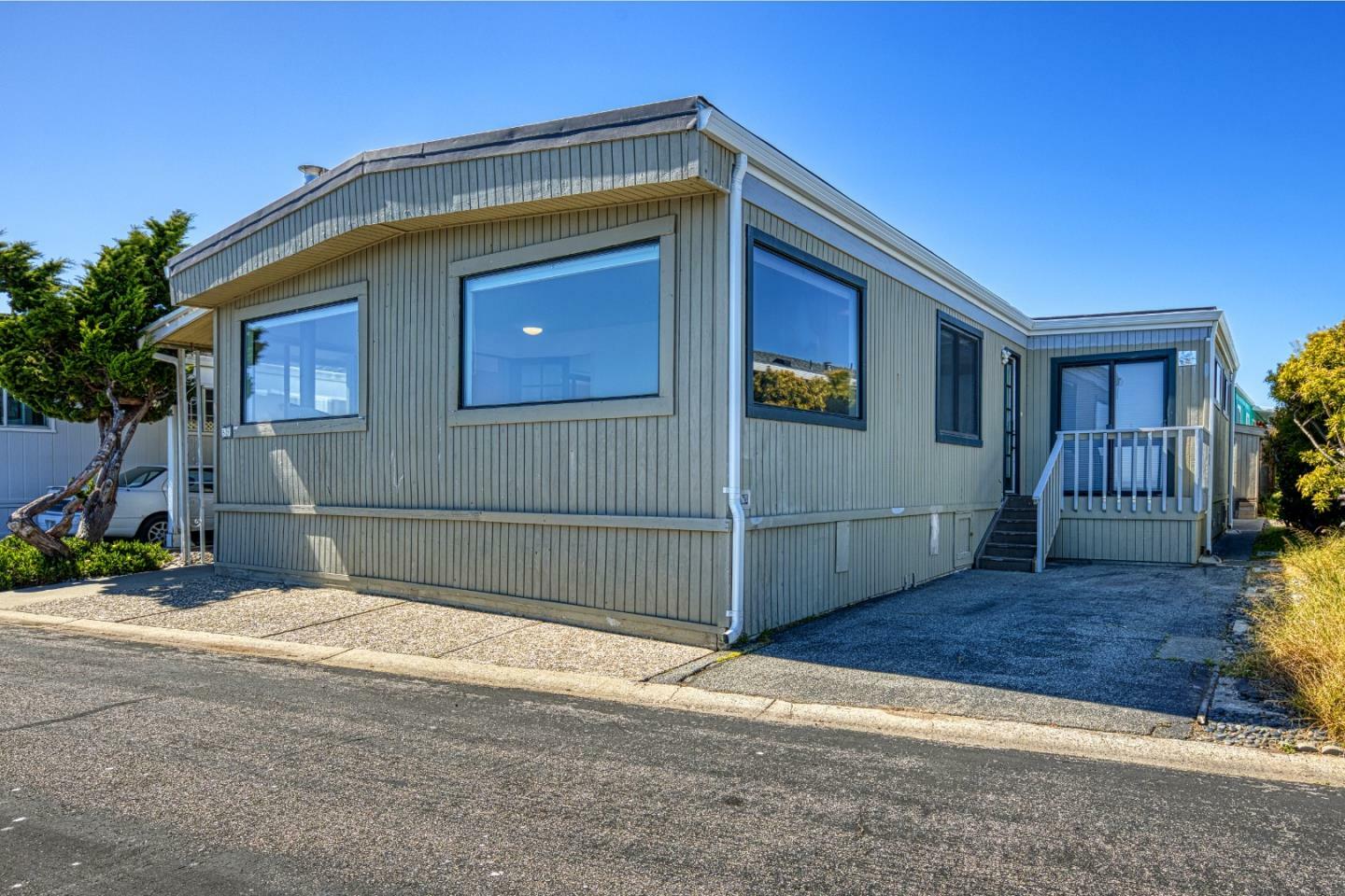 Property Photo: 2395 Delaware 59 CA 95060