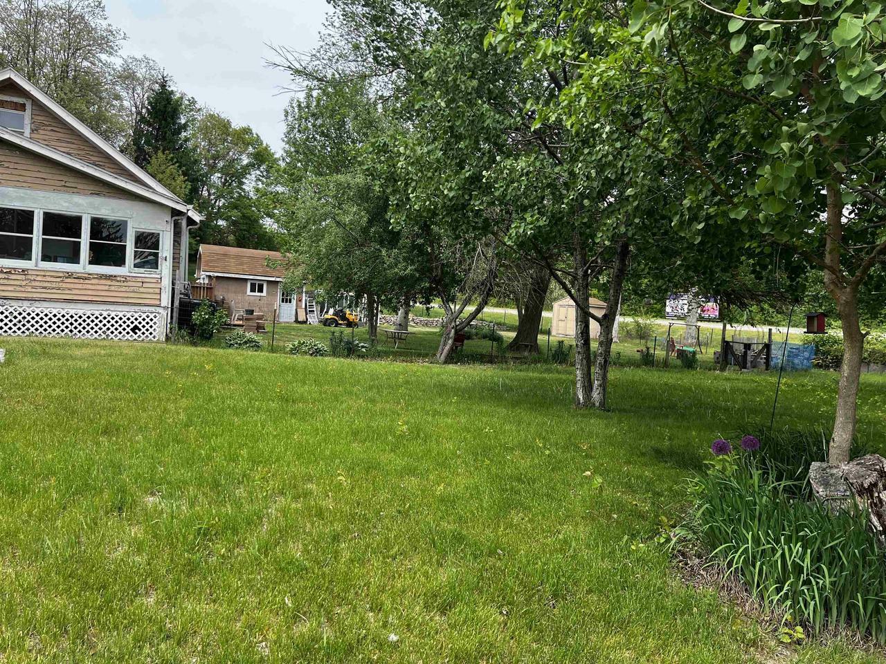 Property Photo: 756 West Happy Hollow Road WI 53546