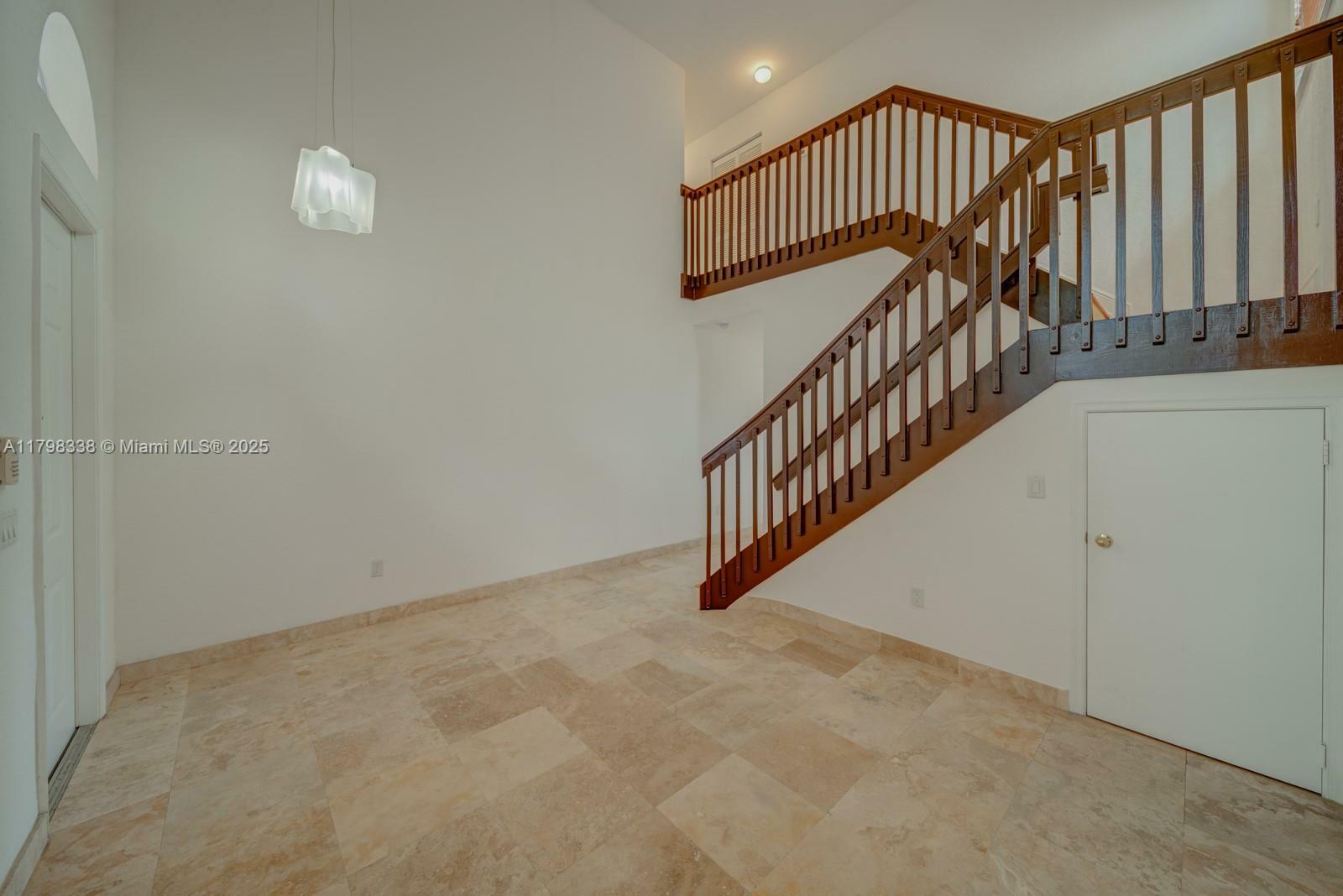 Property Photo: 5035 SW 155th Ave FL 33027