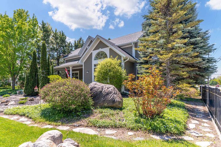 Photo de la propriété:  210 Minnesota Street  ON L9Y 3S5 