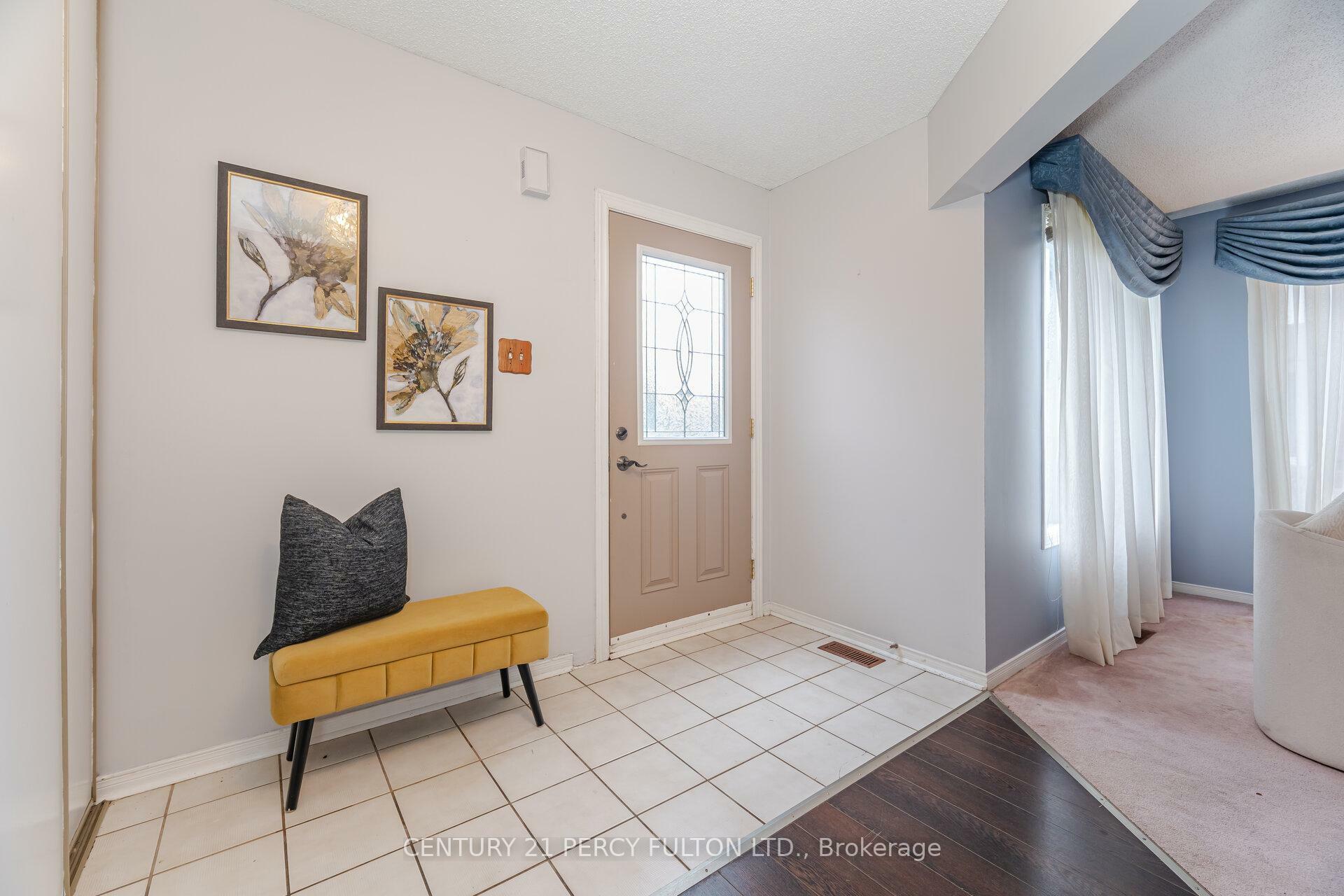 Property Photo: 42 Bennett Avenue ON L1T 3R8