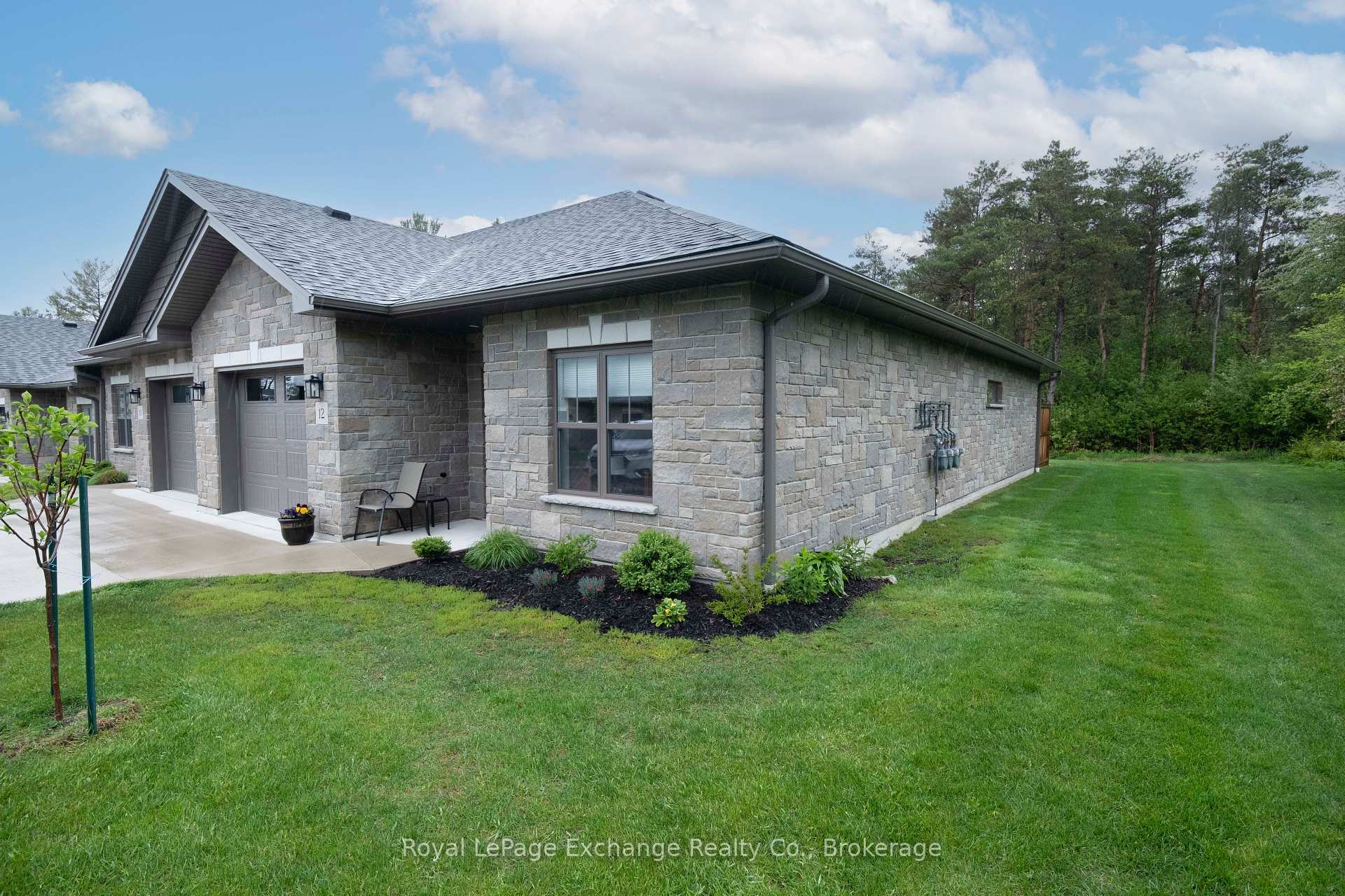 Property Photo: 775 Campbell Avenue 12 ON N2Z 1W1