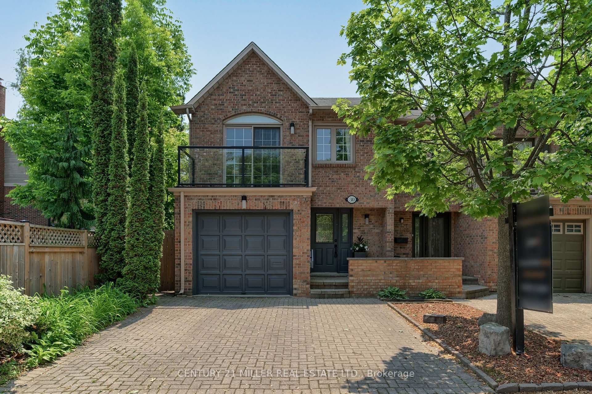 30 Nelson Street  Oakville ON L6L 3H6 photo
