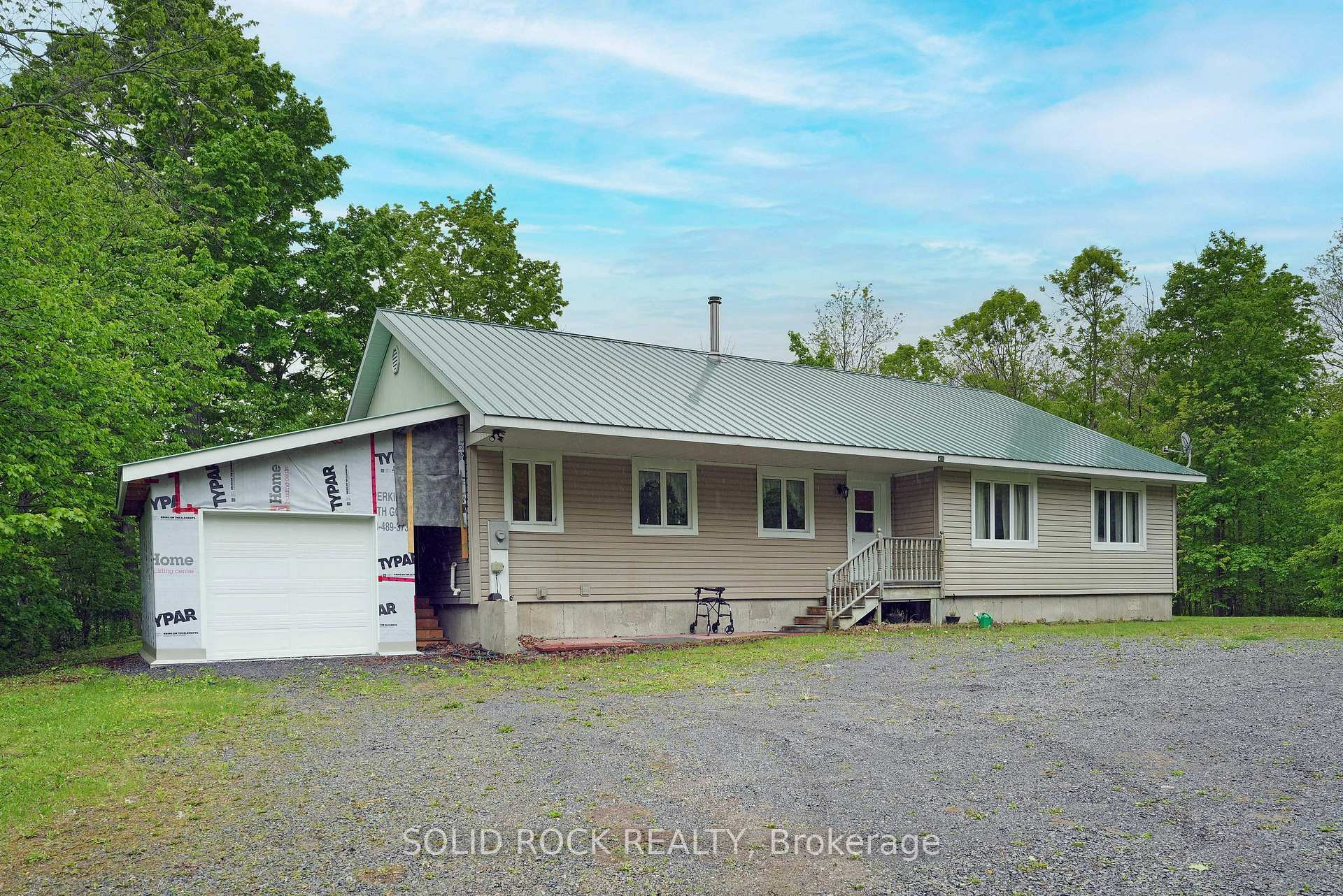 Property Photo: 7725 Lawrence Street ON K0A 3J0