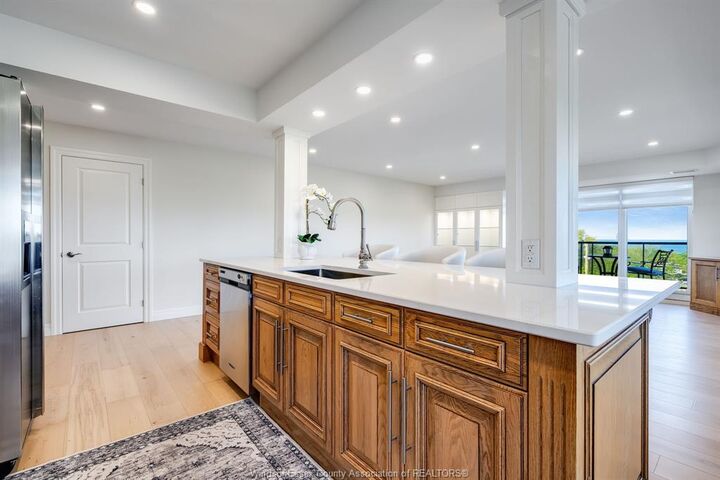 Property Photo:  109 Robson Road 501  ON N8H 3V4