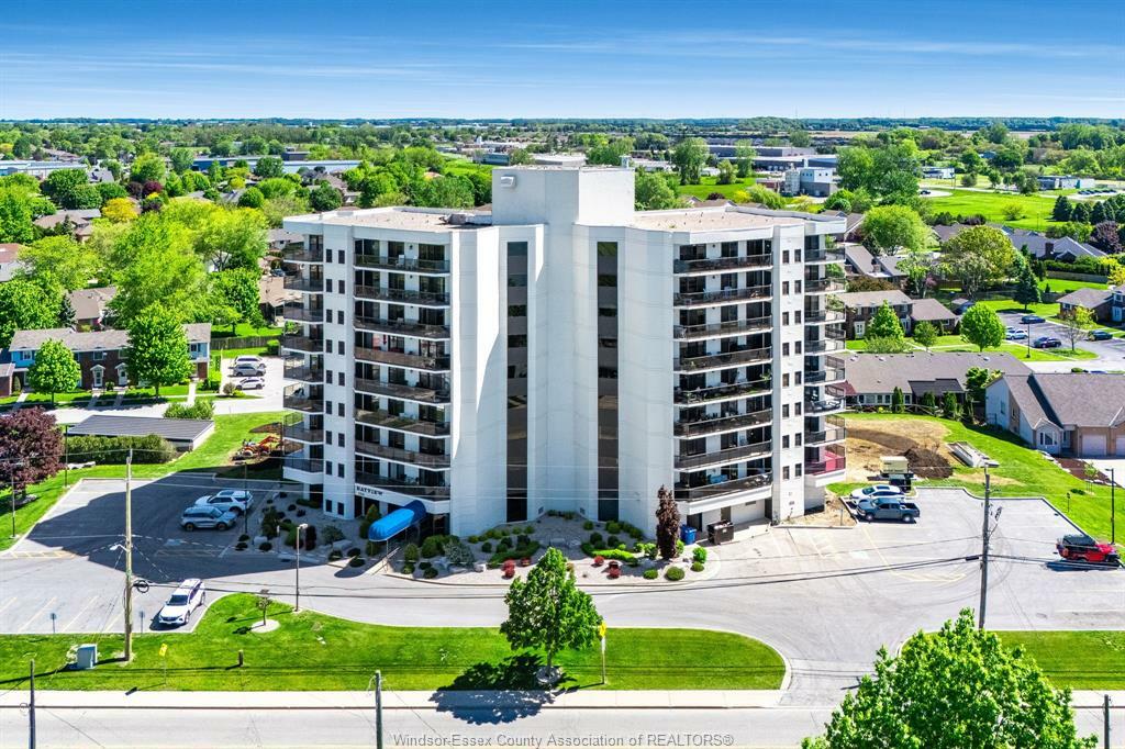 Property Photo: 109 Robson Road 501 ON N8H 3V4