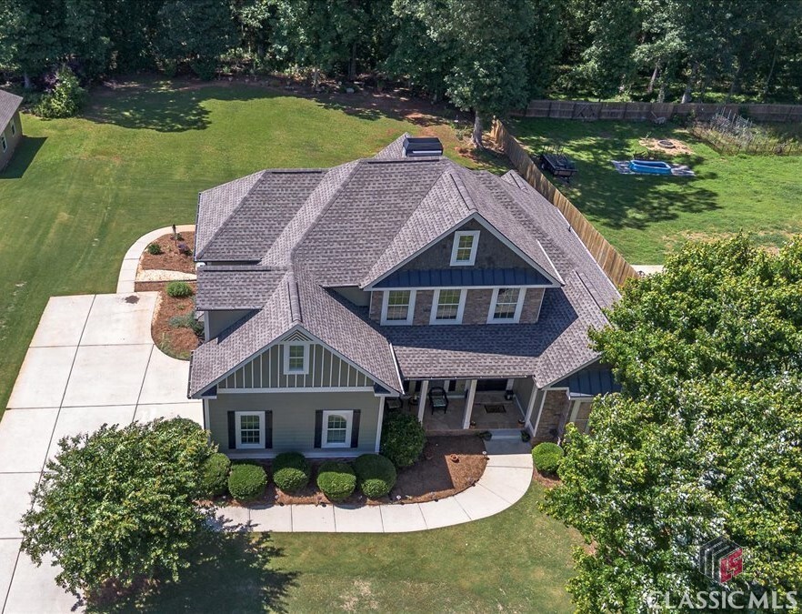Property Photo: 1917 Hearthstone Court GA 30680